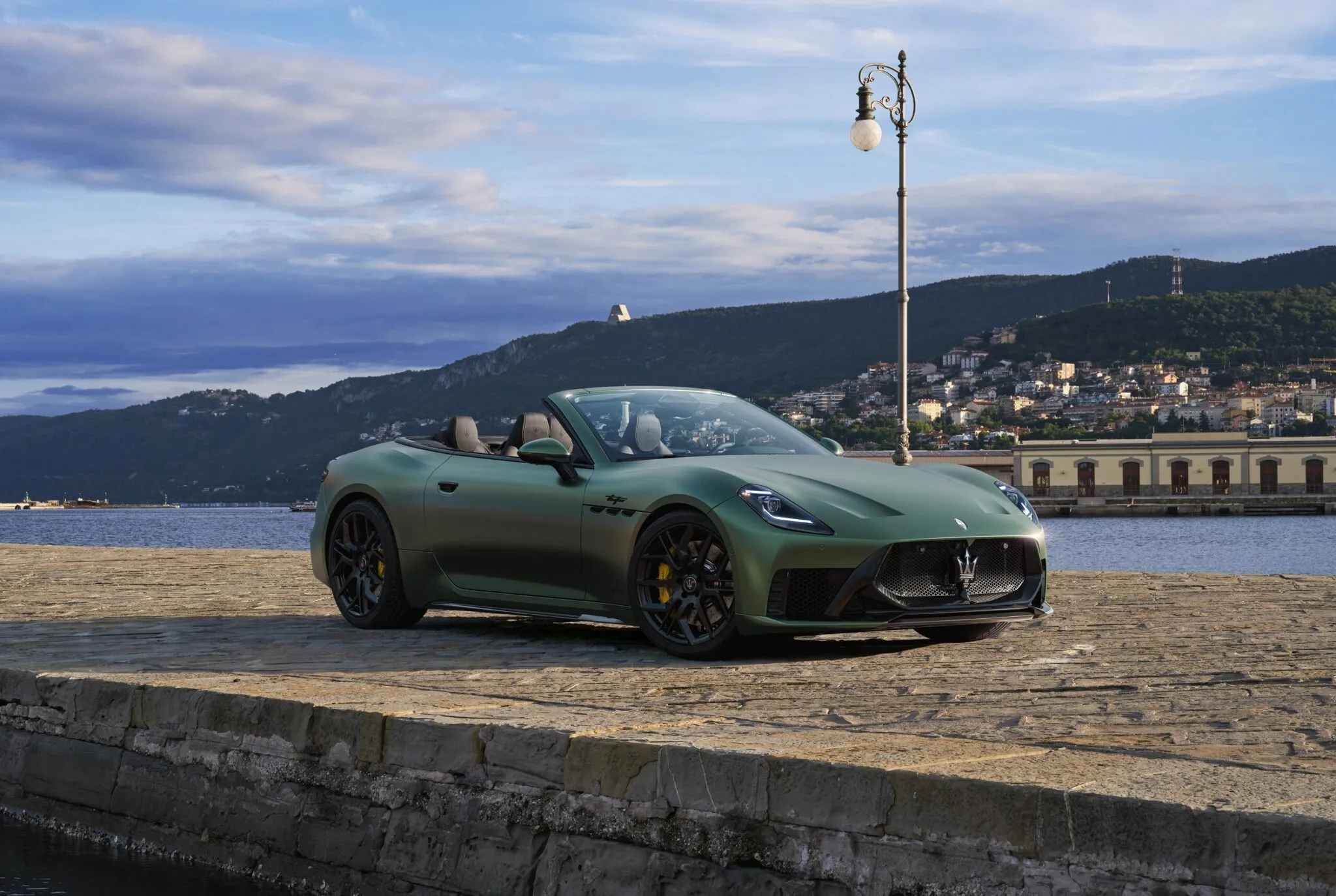 Maserati Grancabrio