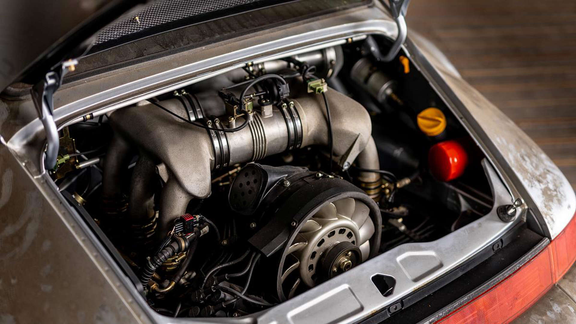 Porsche 911 Carrera RSR 3.8 Straßenversion