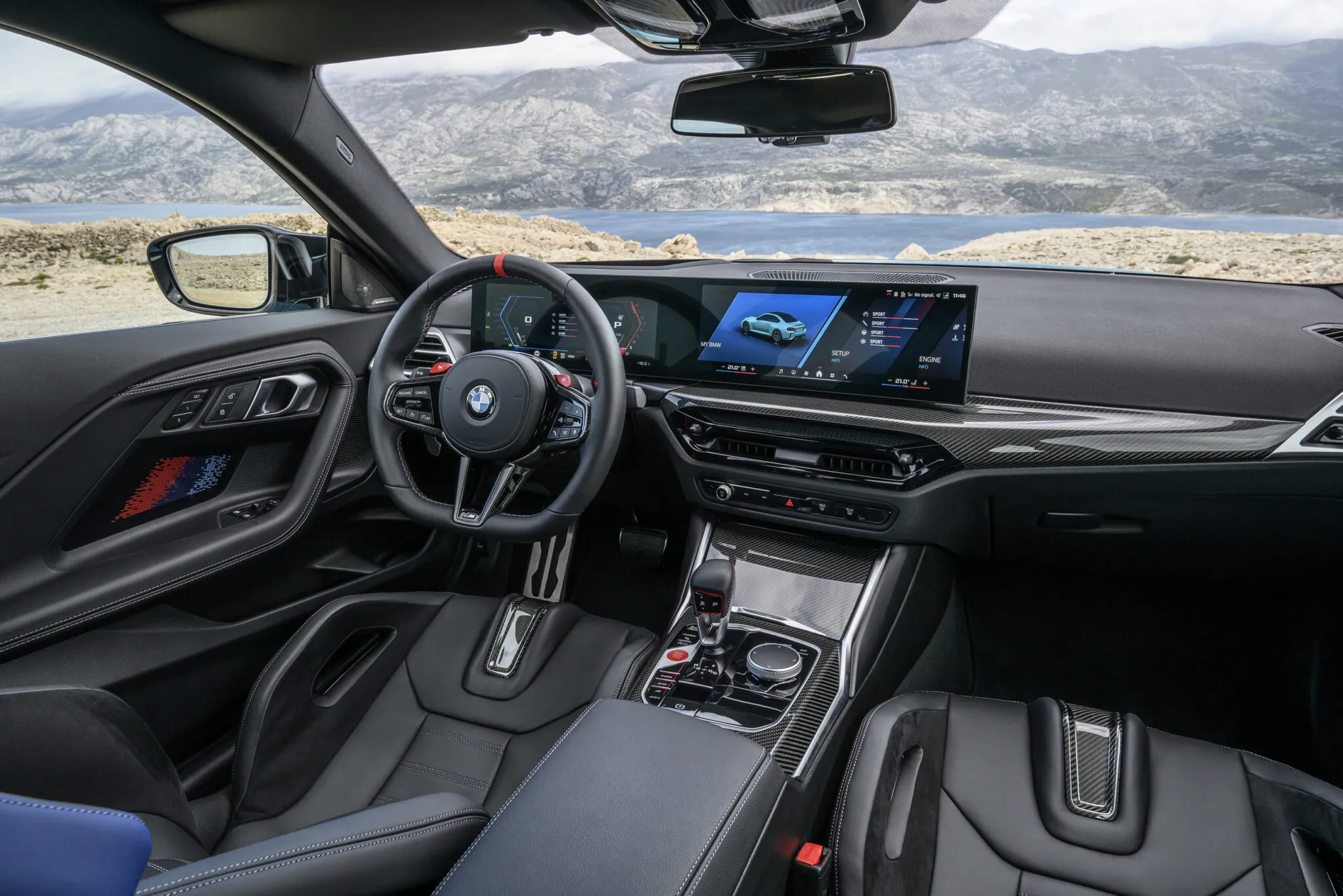 BMW M2 xDrive
