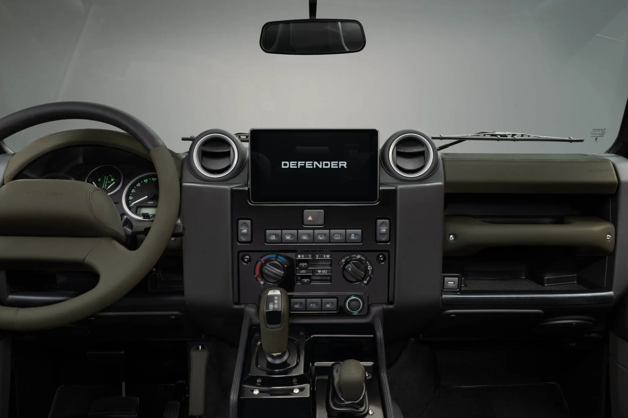 Land Rover Defender Classic V8