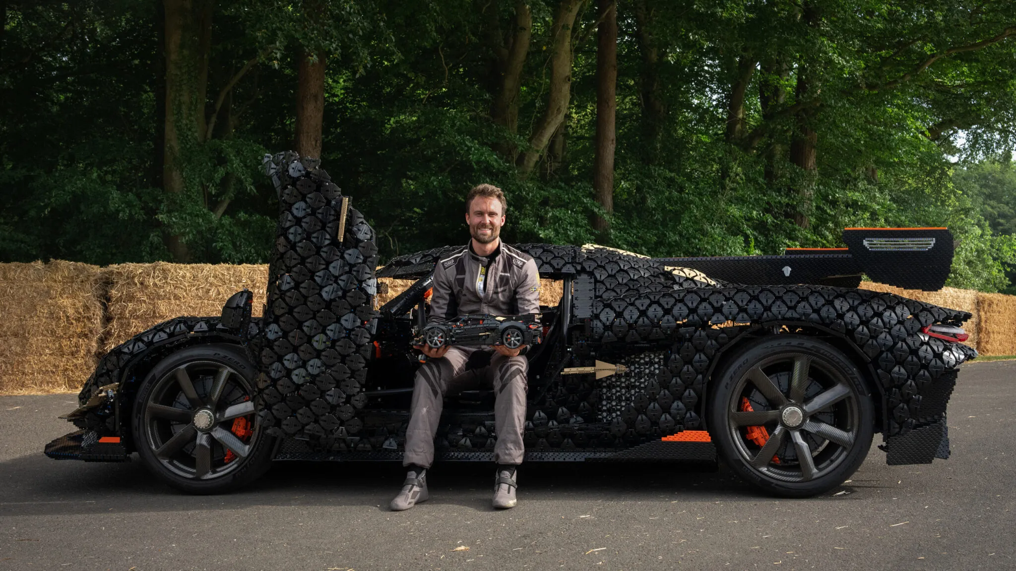 Koenigsegg Sadair's Spear Lego