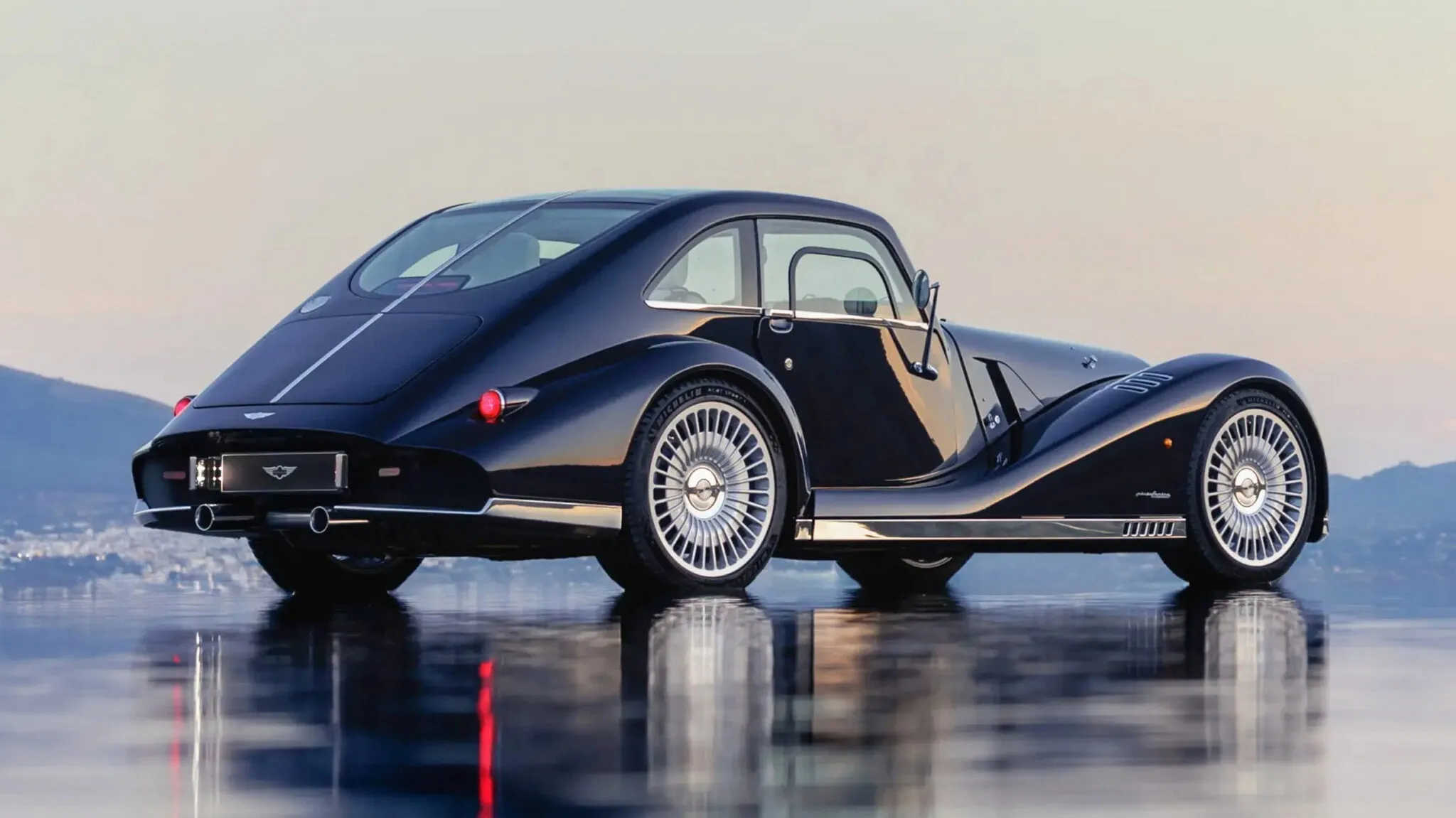 Morgan Midsummer Coupé