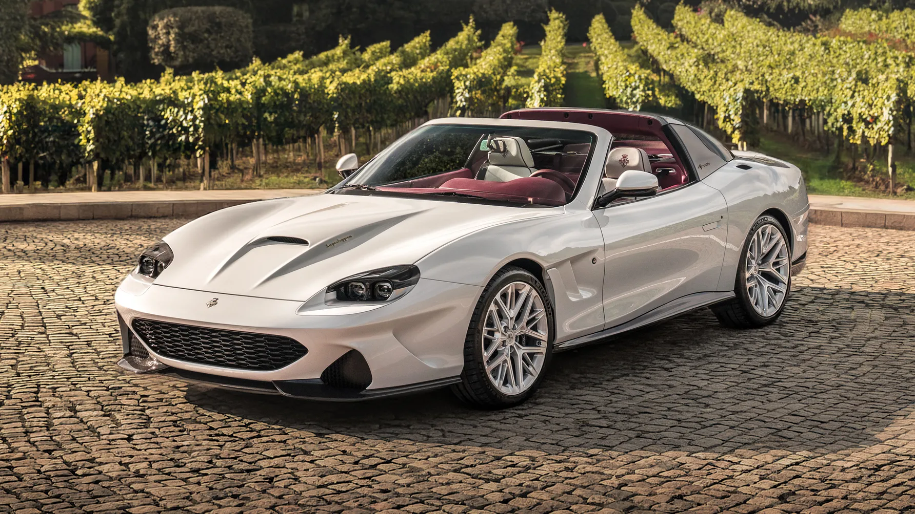 Veloce12 Aperta