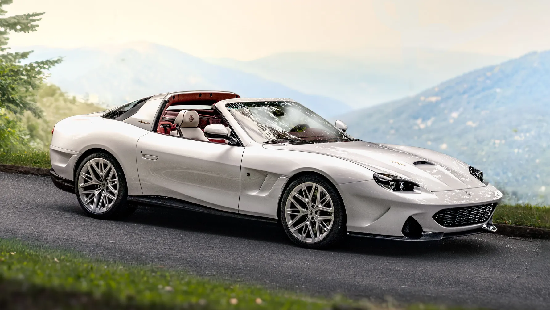 Veloce12 Aperta
