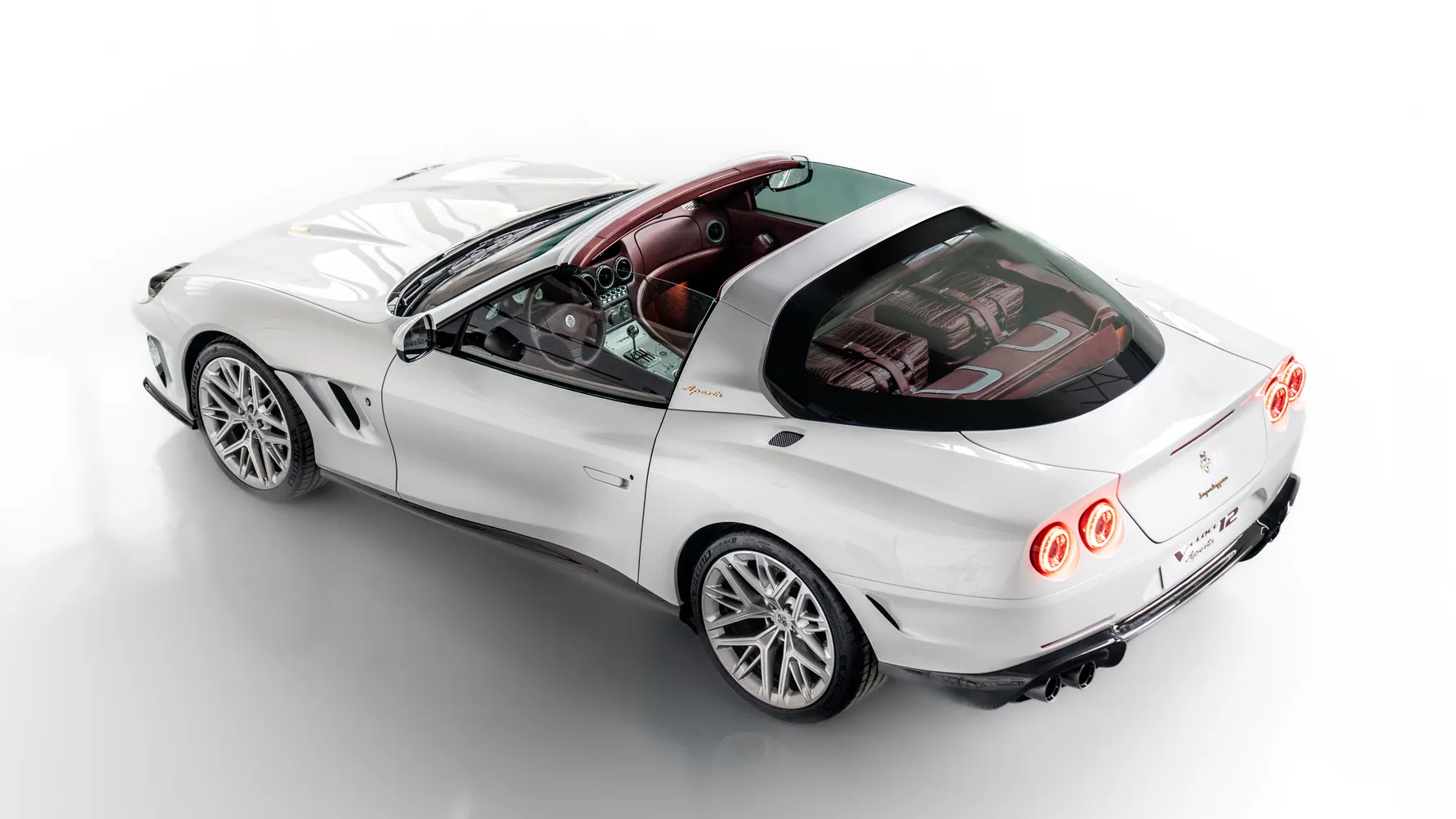 Veloce12 Aperta