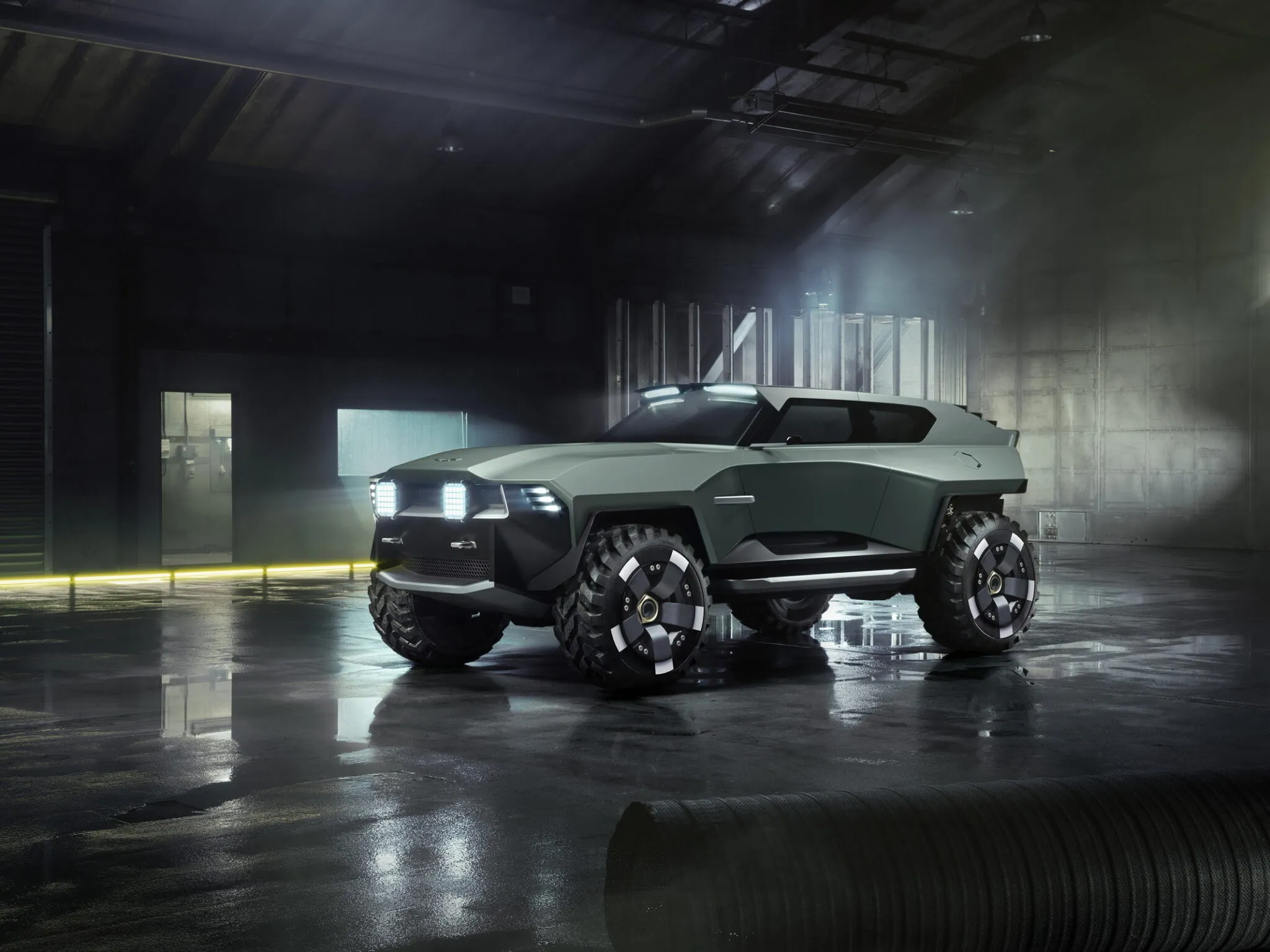 Aston Martin Dreadnought
