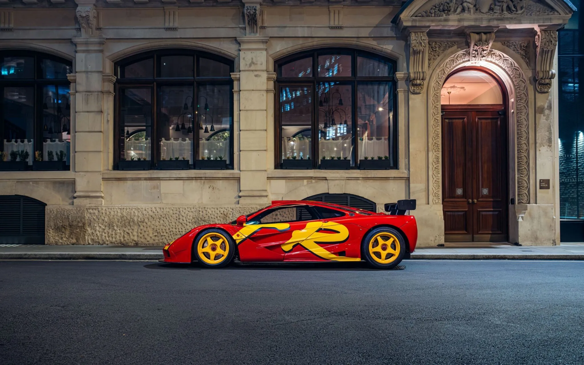 McLaren F1 GTR