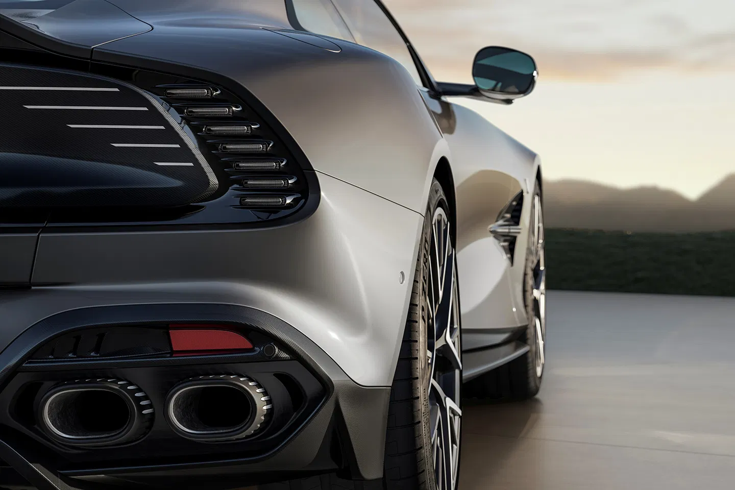 Aston Martin Vanquish 25