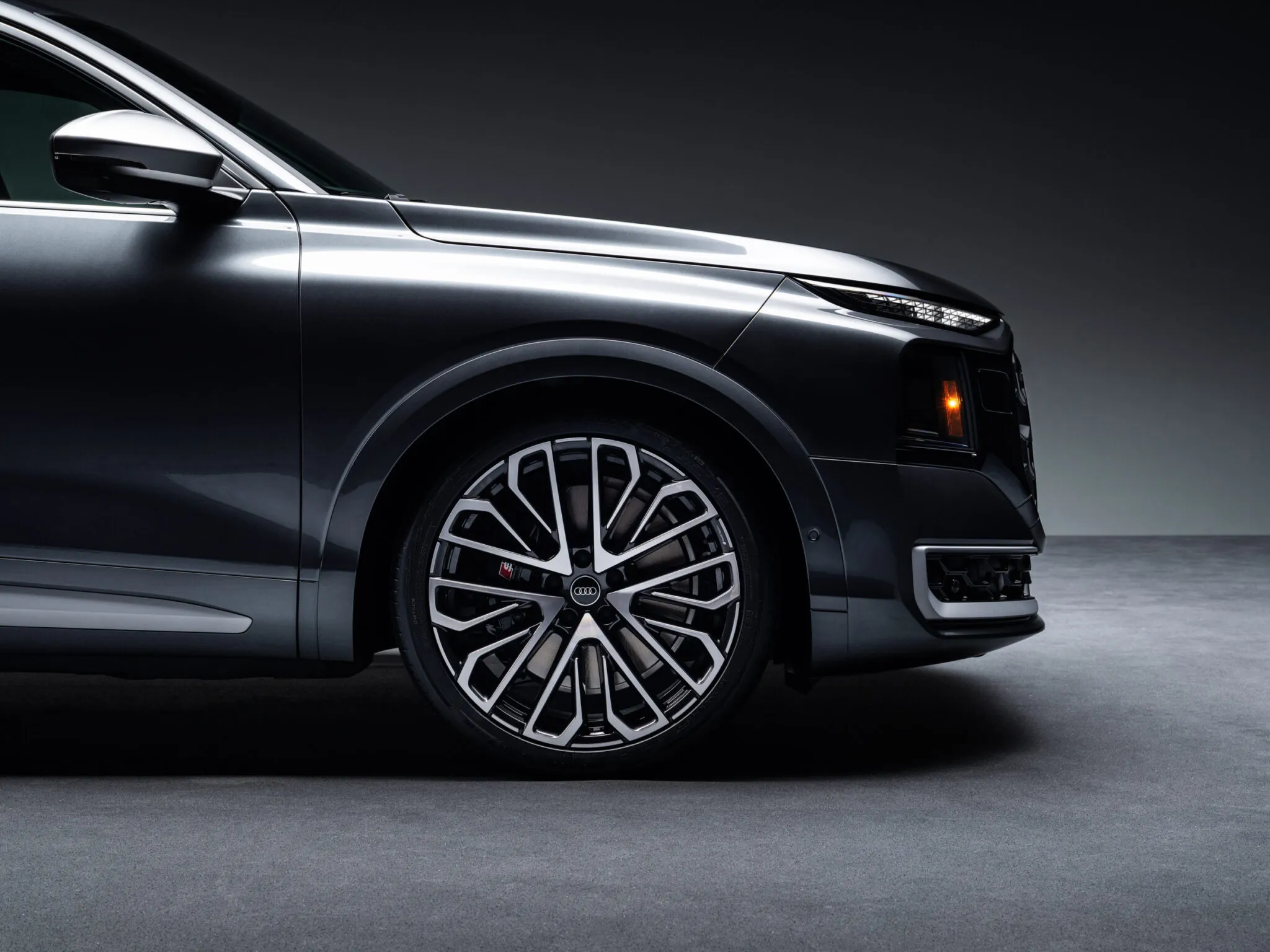 Audi SQ9