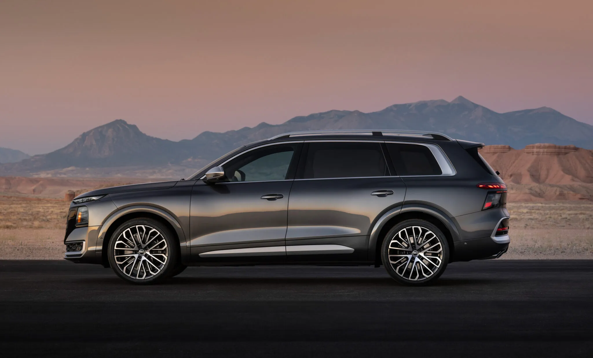 Audi SQ9