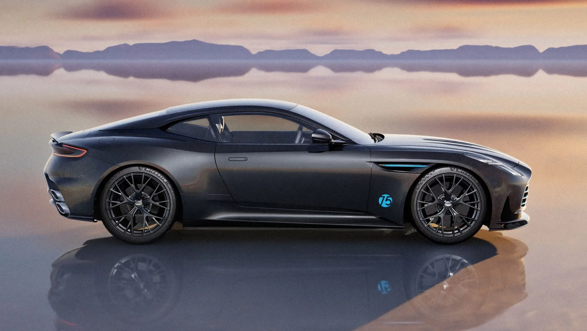 Aston Martin DB12 S VMF
