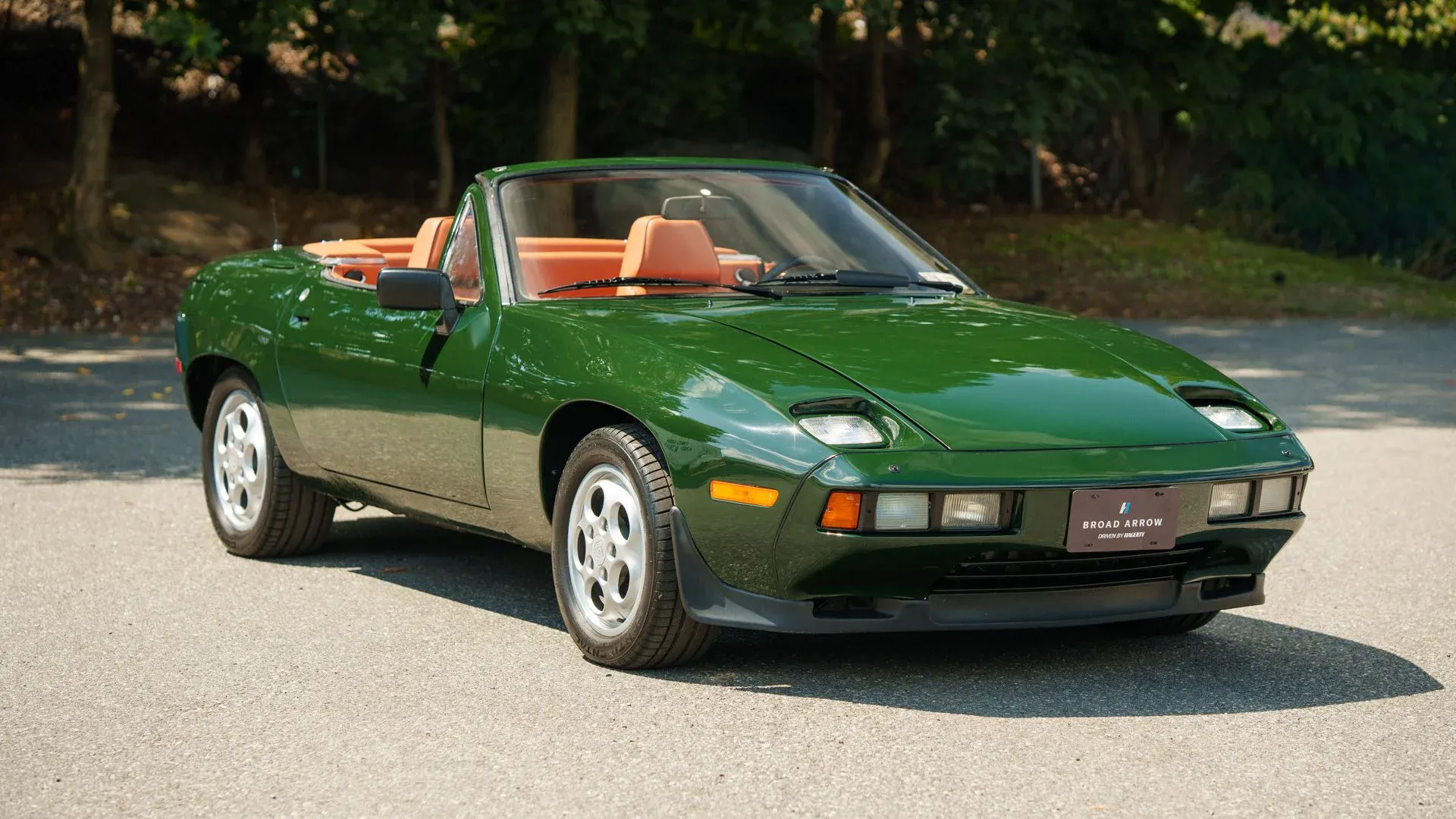 Porsche 928 Cabriolet Straman