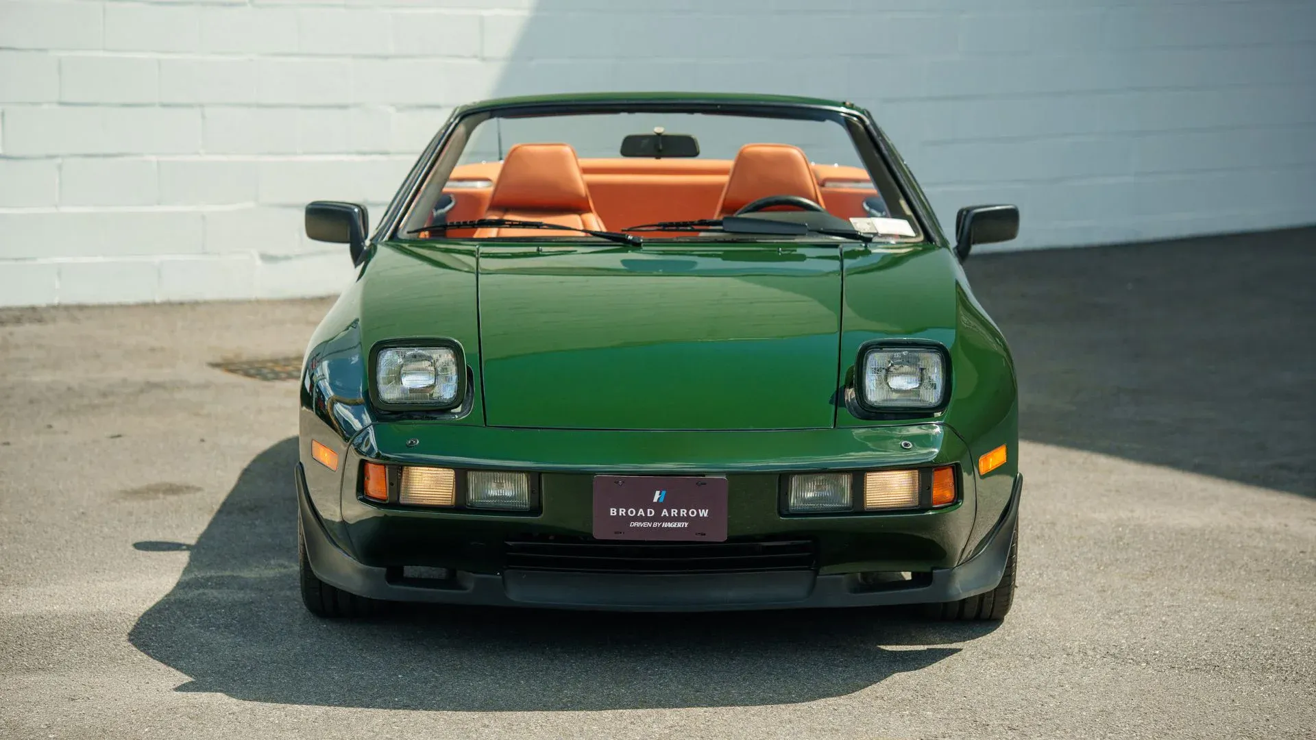 Porsche 928 Cabriolet Straman