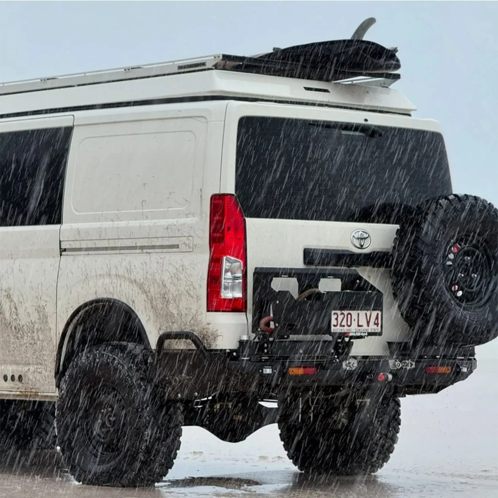 Toyota HiAce 4x4 Build Headscape Campers