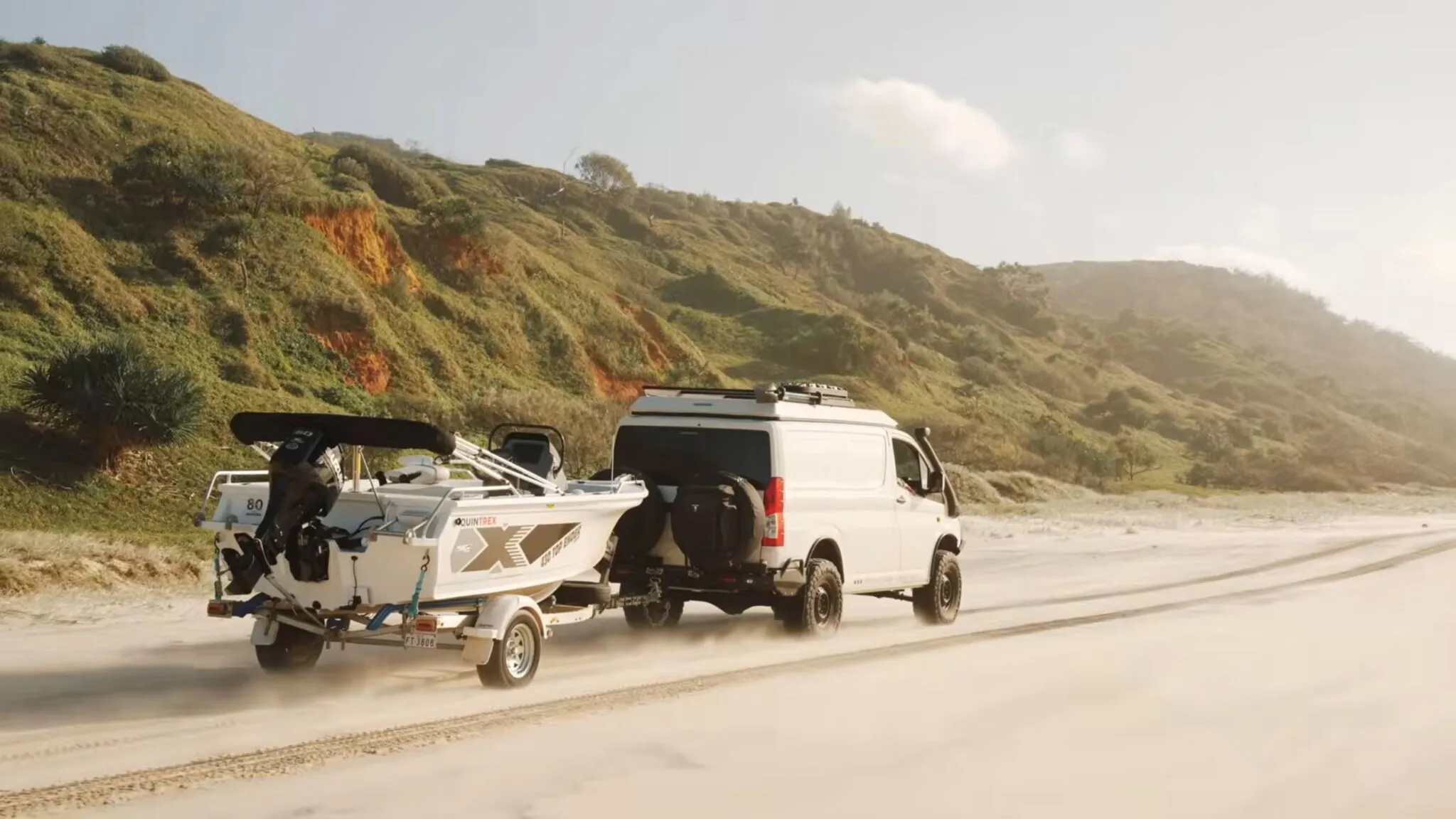 Toyota HiAce 4x4 Build Headscape Campers