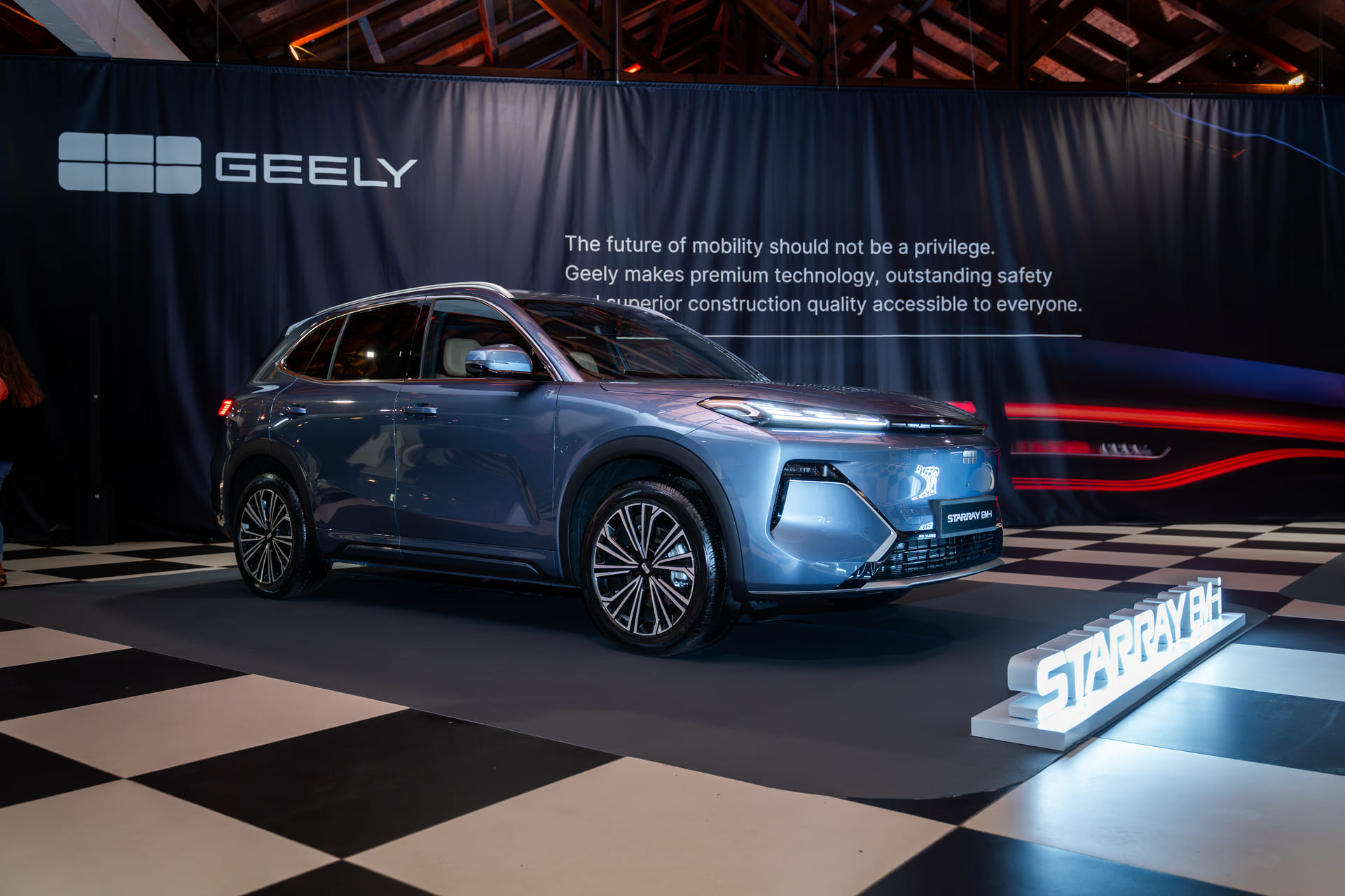 Geely Starray EM-i