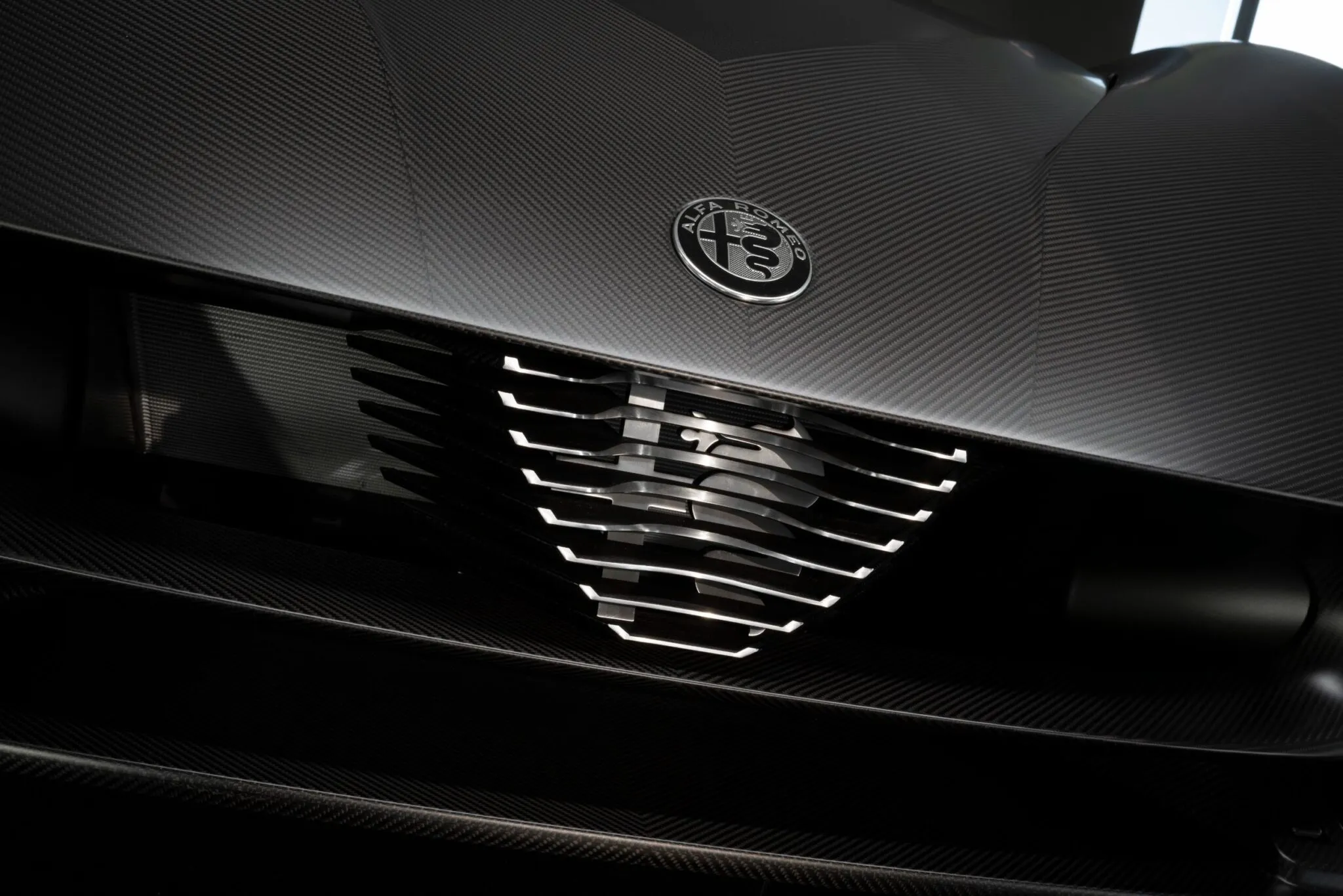 Alfa Romeo 33 Stradale Perla Nera