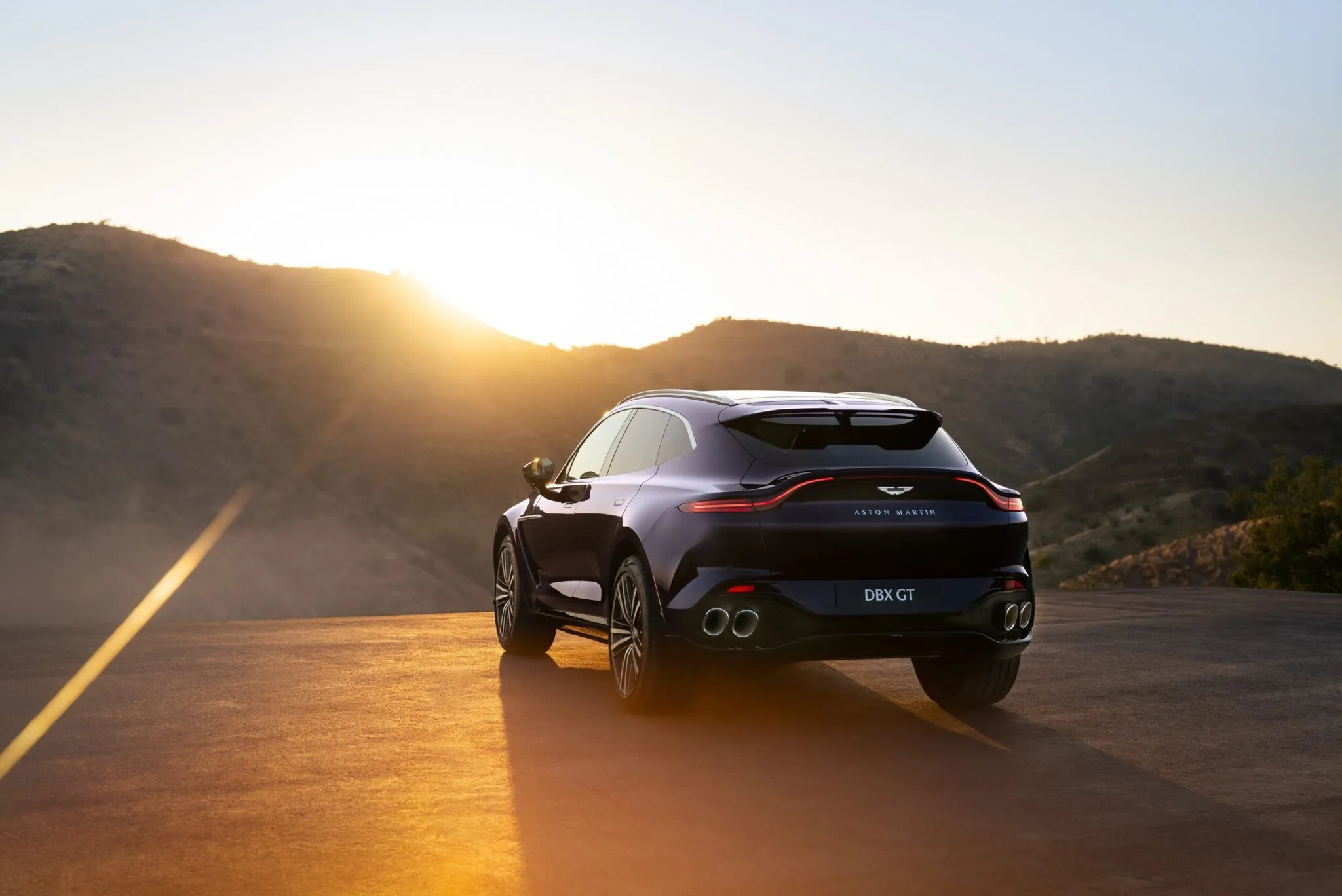 Aston Martin DBX GT