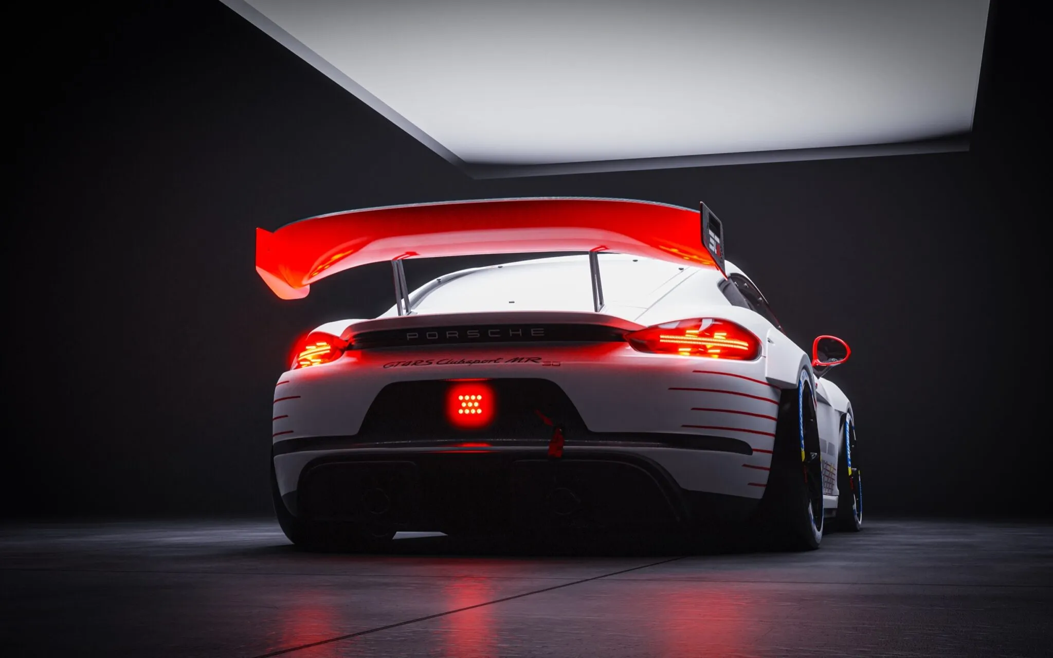 Porsche 718 Cayman GT4 RS Clubsport MR 30