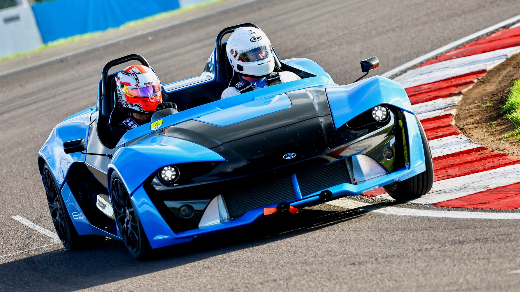 Zenos E10
