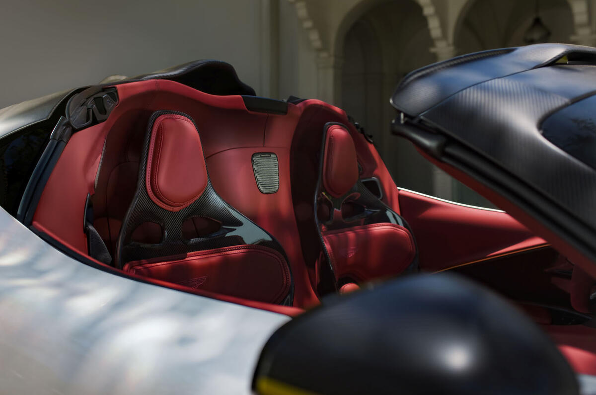 Aston Martin Valhalla Spider
